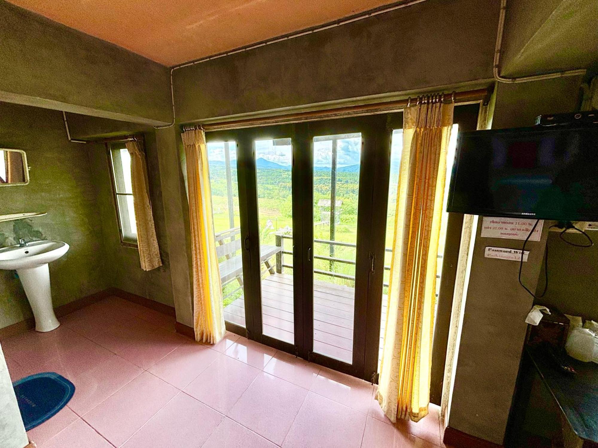 ホテル Pai Kiang Fa エクステリア 写真